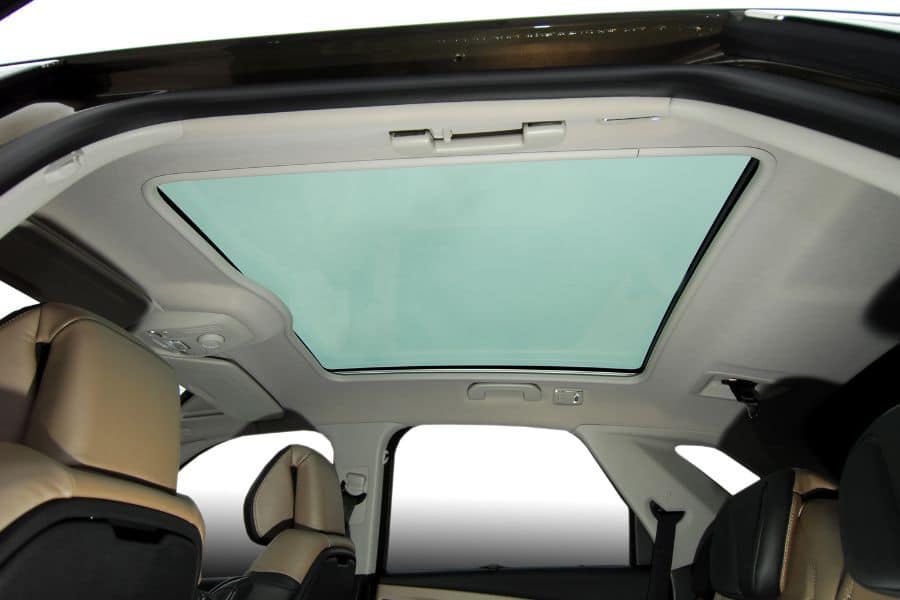 Read more about the article 8 Mobil Honda yang Ada Sunroof, Ada yang Rp300 Jutaan!