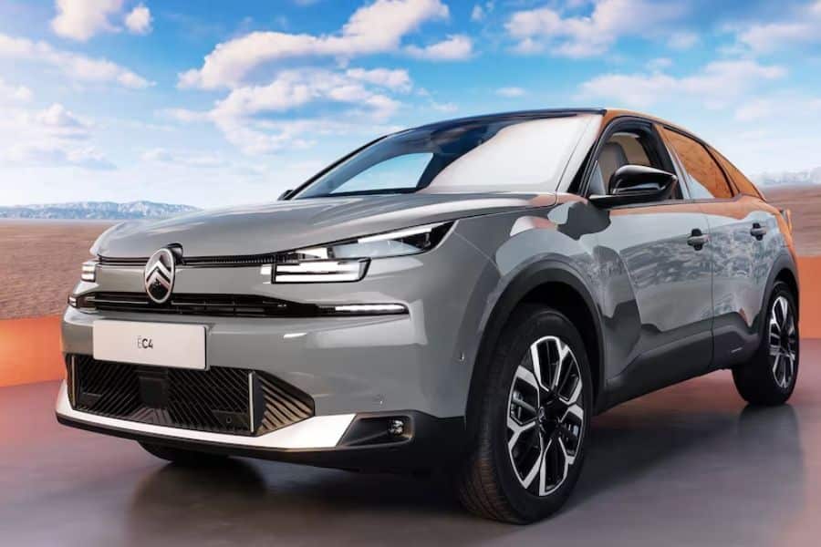 Read more about the article Citroen C4 dan C4 X Meluncur di Paris Motor Show 2024