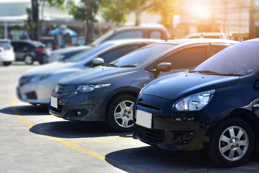 Read more about the article 5 Showroom Mobil Bekas Summarecon Bekasi Terpercaya