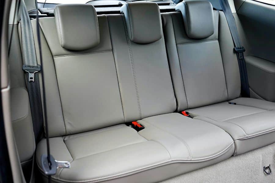 Read more about the article 5 Seater atau 7 Seater, Mana Pilihan yang Paling Tepat?