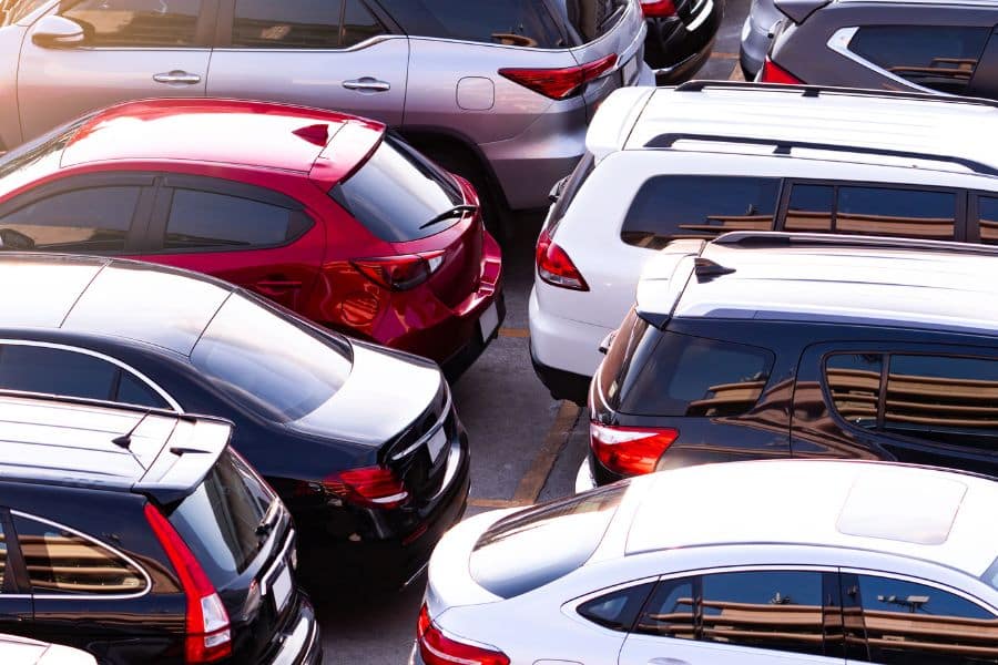 Showroom mobil bekas Ungaran