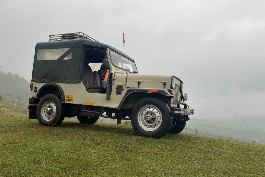 Read more about the article 5 Pilihan Mobil Jeep Bekas Harga 30 Jutaan Terbaik