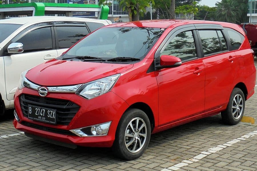 mobil sigra bekas harga 50 juta