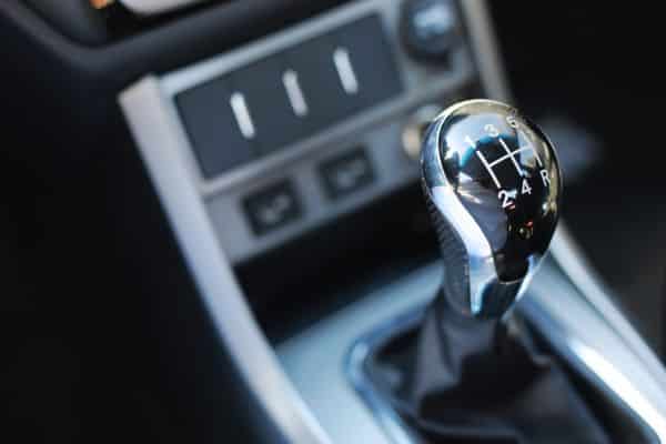 bagian dalam mobil