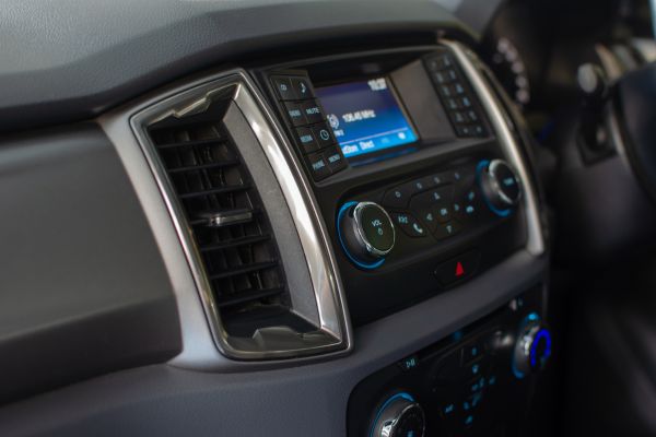 Read more about the article 10 Bengkel AC Mobil Jakarta Timur dengan Layanan Terlengkap
