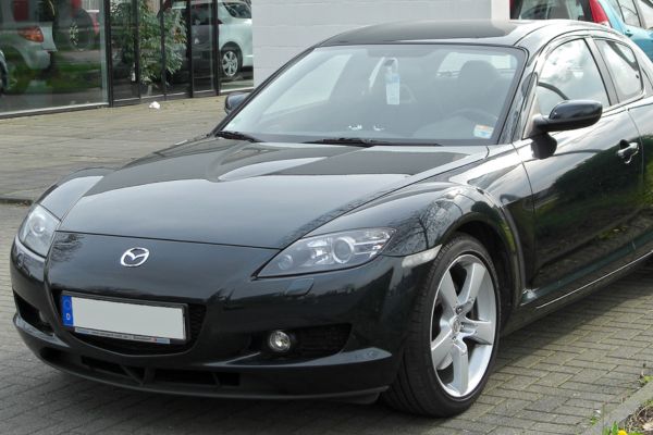 mobil sport 500 jutaan